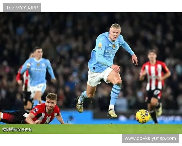 哈兰德单刀机会被门将扑出：球场上的不可预测性与英雄的崛起